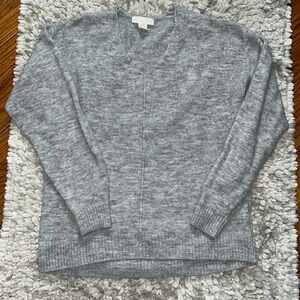 H&M Wool Blend Heather Gray V-Neck Sweater